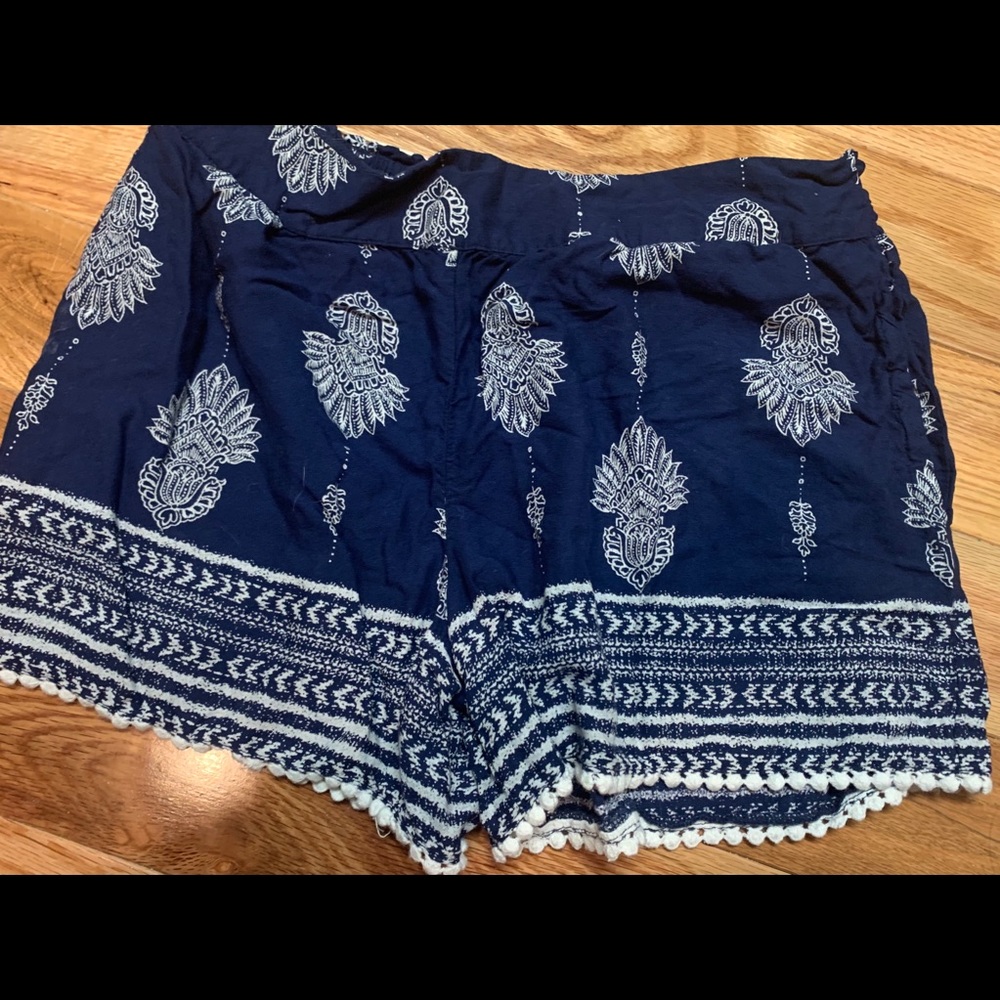 Red Camel linen shorts